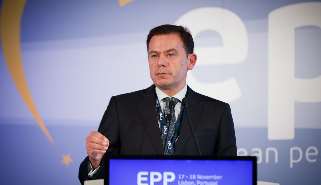Premierul Portugaliei nu exclude să ceară un vot de încredere - premier-portugalia-1740915134.jpeg