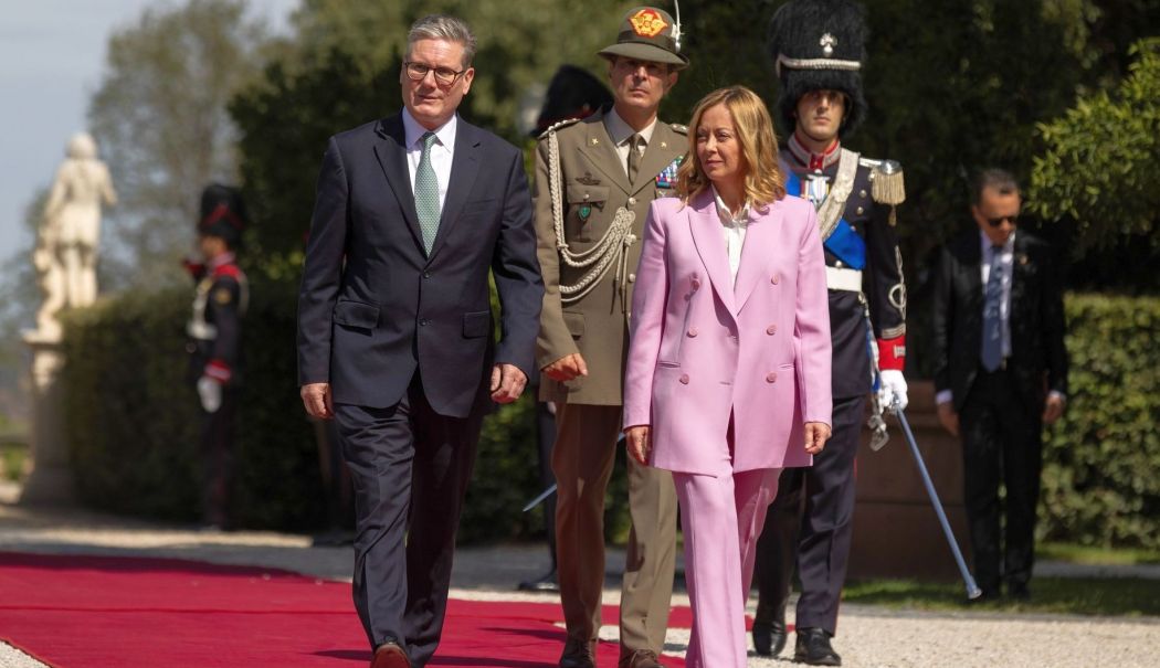 Premierul britanic Keir Starmer apreciază strategia Italiei împotriva migraţiei ilegale - premierul-1726561260.jpg