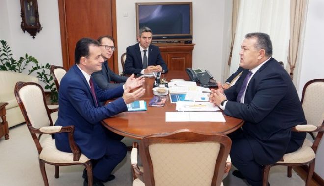 Premierul desemnat, Ludovic Orban, s-a întâlnit cu Mihai Daraban – președintele CCIR - premieruldesemnatludovicorbansai-1571311614.jpg
