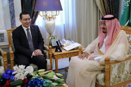 Premierul Victor Ponta a avut o întrevedere cu regele Arabiei Saudite - premierulponta-1430395348.jpg