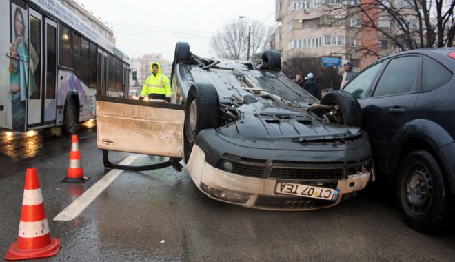 Preotul care a provocat accidentul de pe bd. 1 Mai era aproape de coma alcoolică - preotbeataccidentcopiiinternati-1359749429.jpg