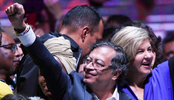 Gustavo Petro a fost ales primul preşedinte de stânga din istoria Columbiei