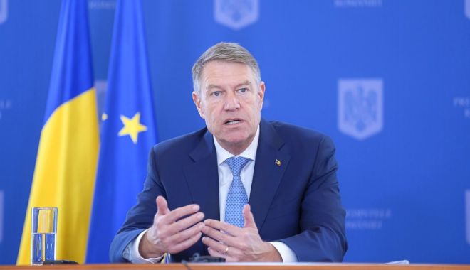 Lege promulgată. Pângărirea drapelului României, pedepsită cu amenzi de la 10.000 la 20.000 lei