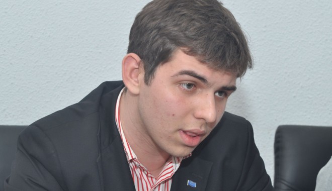 Adunarea Generală a Elevilor se face cu declarație scrisă - presedinteleelevilor-1390929355.jpg
