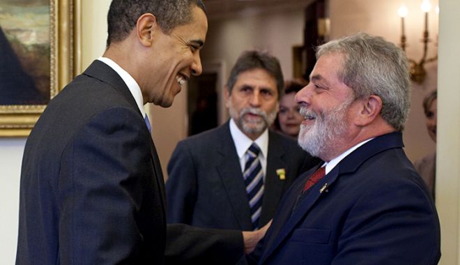 12 ANI DE ÎNCHISOARE! Fostul președinte brazilian s-a predat - presidentbarackobamameetswithpre-1523169015.jpg