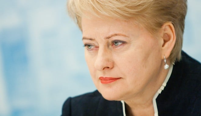 Alegeri, Lituania: Dalia Grybauskaite obține mai puțin de 50 la sută din voturi. Cu cine se va confrunta în turul doi - presidentdaliagrybauskaite-1399880659.jpg
