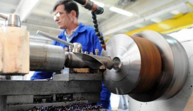 Industria vinde mai ieftin cu 1,1% - preturileproductiei-1422978132.jpg