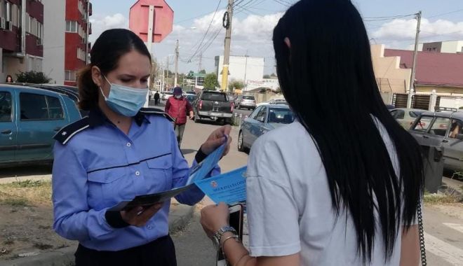 Măsuri pentru descurajarea furturilor din autoturisme, la Constanța - prevenirepolitistiiii-1603804258.jpg