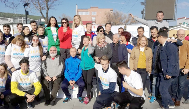 Prima ediție a Crosului Dobrogei, sub privirile lui Ilie Floroiu și Elenei Frîncu - prezenta-1510593500.jpg