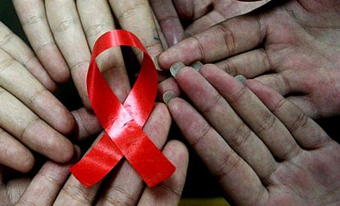 Accesul seropozitivilor, restricționat în 46 de țări - primapersoanavindecatadehivfq495-1343118114.jpg