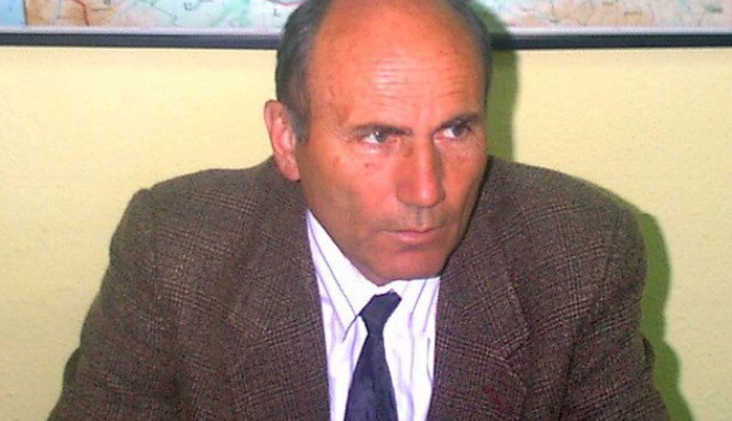 Petre Roman, invitat special al primarului Gheorghe Hânsă la Zilele orașului Cernavodă - primargheorghehansa-1344787977.jpg