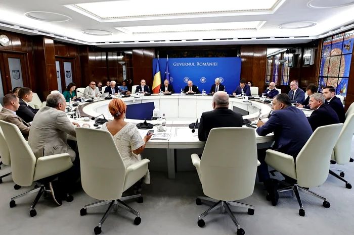 Dispute privind bugetele locale. Primarii vor discuții urgente cu premierul Bolojan - primari-iintalnire-1769535130.webp