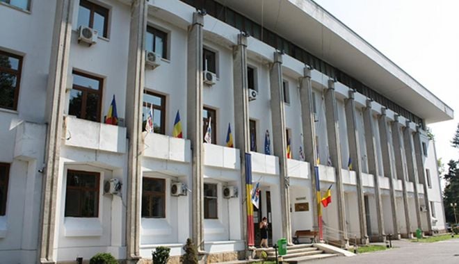 Aleșii locali din Constanța, convocați la ședință de edilul Vergil Chițac - primaria-1659000805.jpg