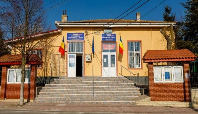 Comuna Fântânele dotează şcoala din localitate cu fonduri prin PNRR
