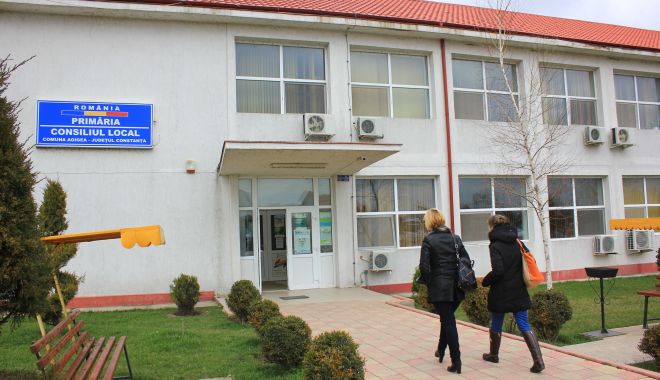 ALEGERI ANTICIPATE LA AGIGEA! Magistrații au decis dizolvarea Consiliului Local - primariaagigea3-1637614597.jpg