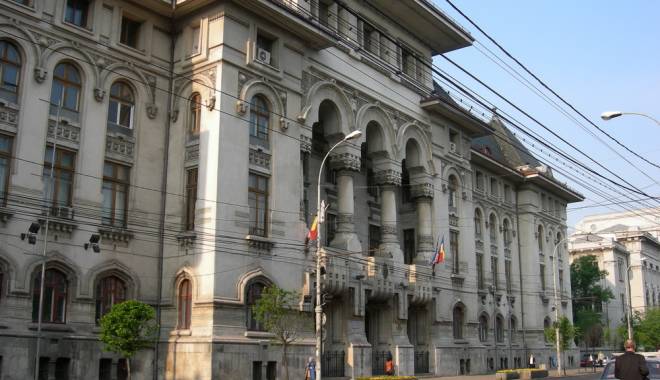 Capitala are un nou primar! Iată cine a fost ales - primariacapitalei1-1448467935.jpg