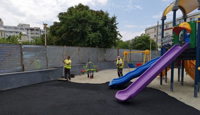 Primăria Constanța modernizează locul de joacă de pe aleea Daliei - primariaconstanta-1560456389.jpg