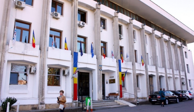 A început ședința de constituire a Consiliului Județean Constanța. Iată propunerile - primariaconstanta1-1466595107.jpg
