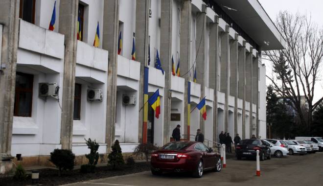 Primăria Constanța. Se redistribuie pachetele alimentare de la Uniunea Europeană - primariaconstanta133883674214170-1424946500.jpg