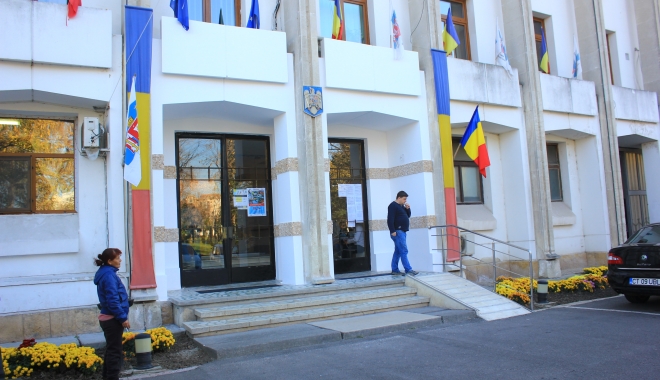 Primăria Constanța cheamă ONG-urile la discuții. Ce se are în vedere - primariaconstanta3-1479044598.jpg