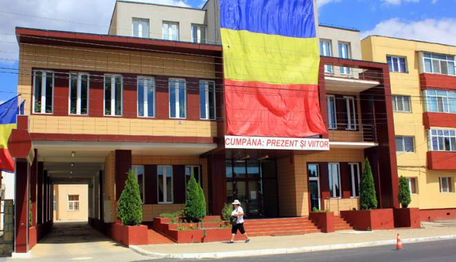 Primăria din Cumpăna, apel către contribuabilii datornici - primariacumpana-1440001017.jpg