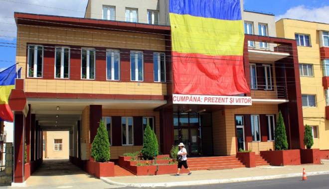 Primăria Cumpăna, apel către contribuabilii datornici - primariacumpanaapelcatredatornic-1439395513.jpg