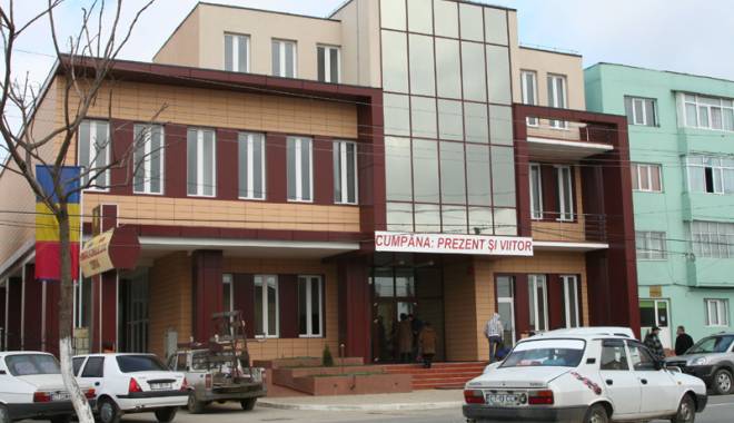 Primăria Cumpăna a început distribuirea alimentelor de la UE - primariacumpanaprimariesediu4-1421687202.jpg