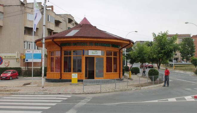 Primăria inaugurează centrul de informare turistică din Cernavodă - primariainaugureazacernavoda002-1442595282.jpg