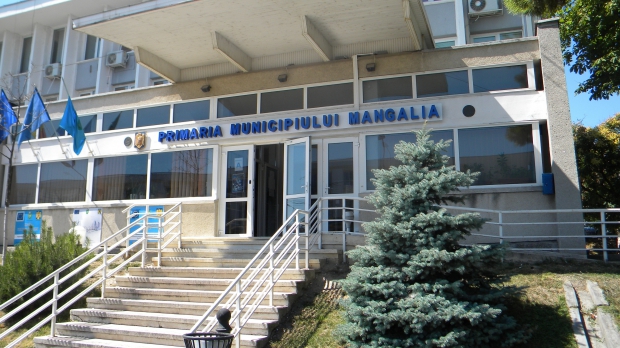 Luptă acerbă pentru Primăria Mangalia - primariamangalia301243600-1336559654.jpg