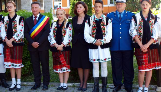Primăria Medgidia a sărbătorit în avans Ziua Europei - primariamedgidia3-1431099262.jpg