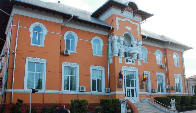 Relațiile cu publicul, suspendate la Primăria Medgidia. Unde se pot adresa locuitorii - primariamedgidia3-1585070838.jpg