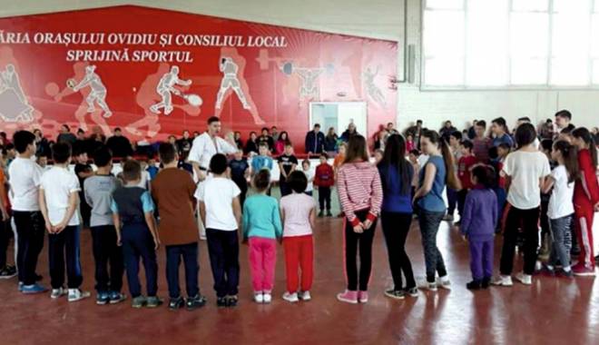Primăria Ovidiu investește în tineri. A fost deschisă o nouă secție sportivă - primariaovidiu-1456161170.jpg