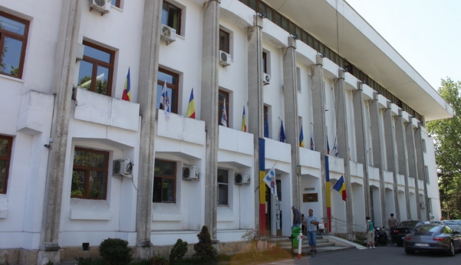 Primăriile, în GREVĂ, azi. Programul cu publicul, perturbat - primarie14-1467702691.jpg