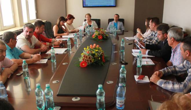 Primarul Cristian Radu i-a convocat pe aleșii  din Mangalia  la ședință - primarulcristianraduiaconvocat-1428336941.jpg
