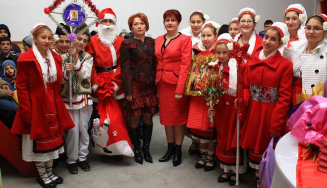 Primarul Dorinela Irimia dă startul sărbătorilor de iarnă în 