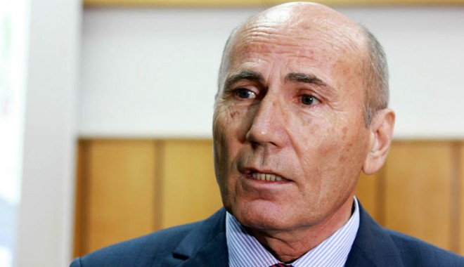 Primarul Gheorghe Hânsă caută soluții pentru scutirea de taxe a investitorilor - primarulgheorghehansacautasoluti-1394554248.jpg