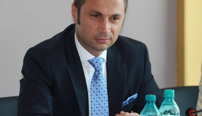 Primarul Mangaliei a înființat  Consiliul Consultativ Cetățenesc - primarulmangaliei-1390402314.jpg