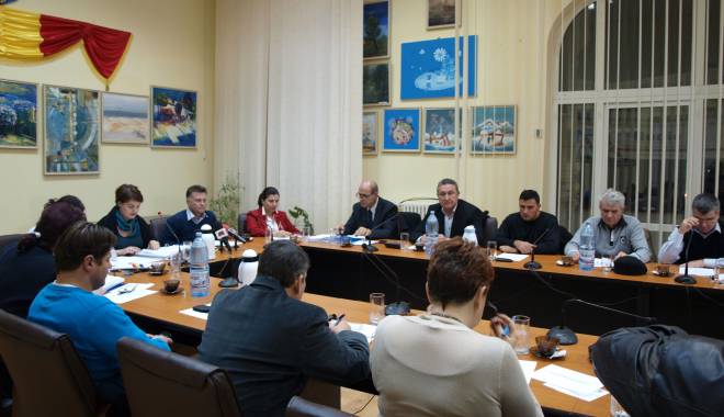 Ce proiecte au votat consilierii din Medgidia - primasedintamedgidia-1422611255.jpg