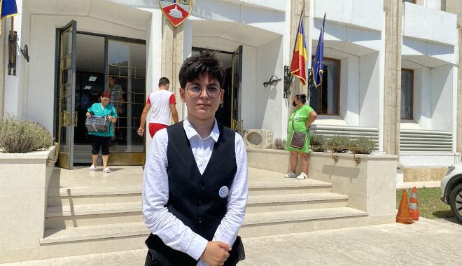 Prima zi de şcoală, în stradă. Asociaţiile de elevi protestează la Ministerul Educaţiei - primazidescoala-1631455521.jpg