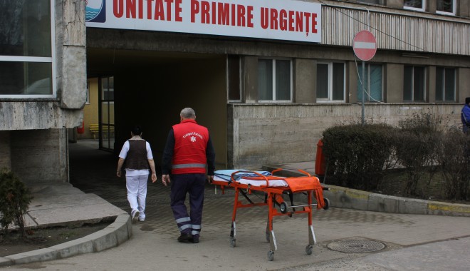 Muncitori zilieri, victime ale unui accident de muncă - primiriurgentespitalambulanta2-1379337552.jpg