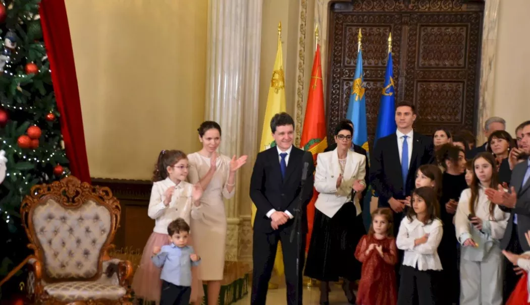 Preşedintele Nicuşor Dan, mesaj de Crăciun: Să ne regăsim liniştea sufletească, puterea de a fi mai buni - primulmesajnicusordancraciunpres-1766652004.webp