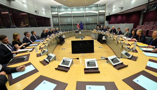 Principalele prevederi ale Acordului comercial și de cooperare dintre Uniunea Europeană și Marea Britanie - principaleleprevederialeacordulc-1609087111.jpg