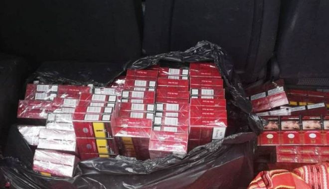 Prins cu mii de pachete de țigări netimbrate, în portbagaj - prinscutigari-1531324366.jpg