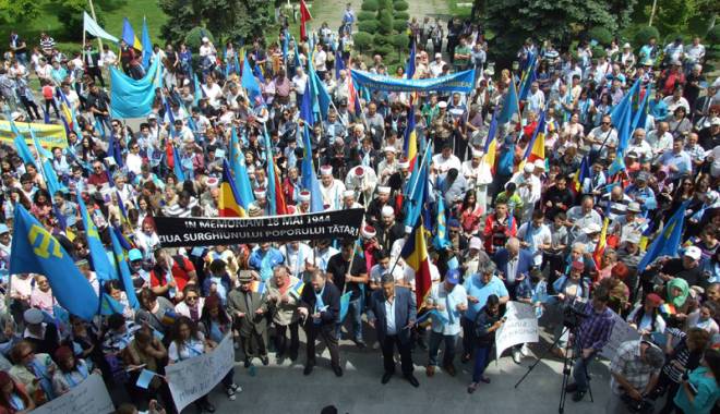 Galerie foto. Cea mai neagră zi din istoria tătarilor, comemorată de UDTTMR, la Constanța - printceamaineagraziudttmr1-1431866812.jpg