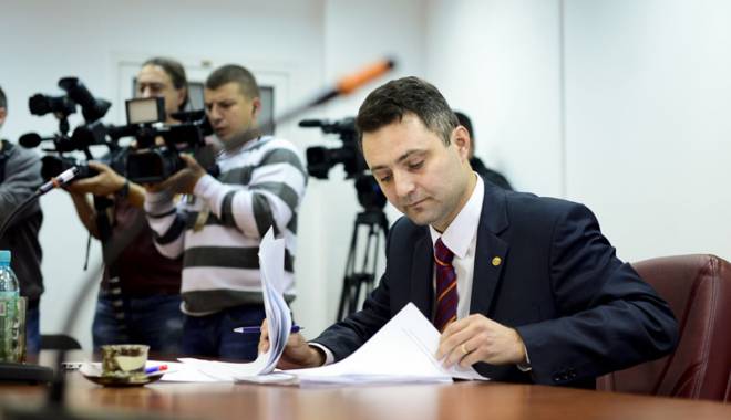 Procurorul Tiberiu Nițu a cerut o situație privind dosarele  lui Băsescu - procurorultiberiunitu-1420726206.jpg