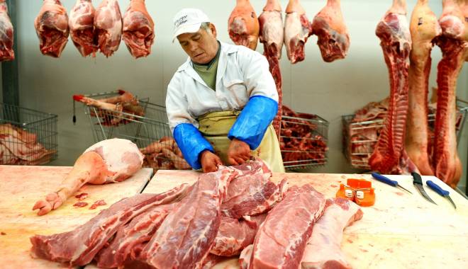 Producția de carne a crescut în martie 2015 - productiacarne-1431092868.jpg