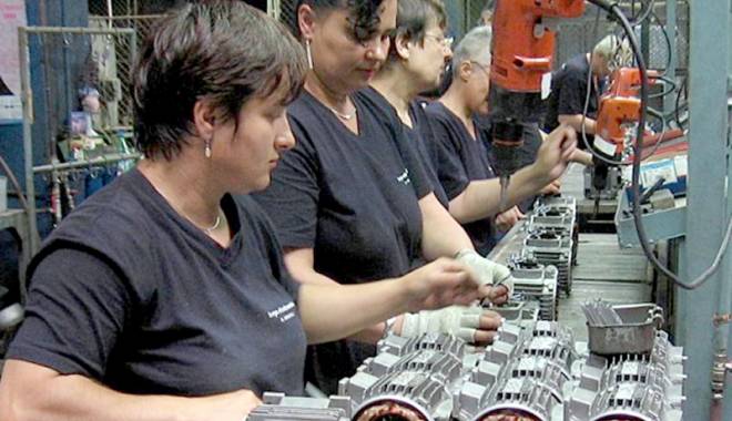 Producția industrială, creștere de 1,2% față de 2014 - productiaindustriala-1426094668.jpg