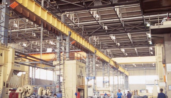 Producţia industrială s-a scumpit uşor în aprilie - productiaindustriala-1622655212.jpg