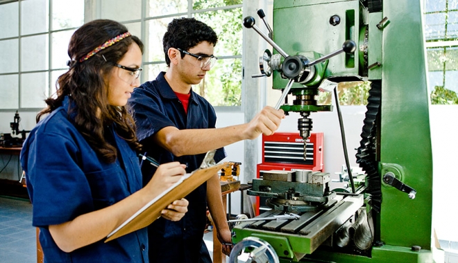 Producția industrială a crescut cu 5,8% - productiaindustriala1403-1489492907.jpg