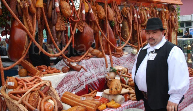 Produse tradiționale românești, la Târgul de Florii - produsetraditionale-1491406922.jpg